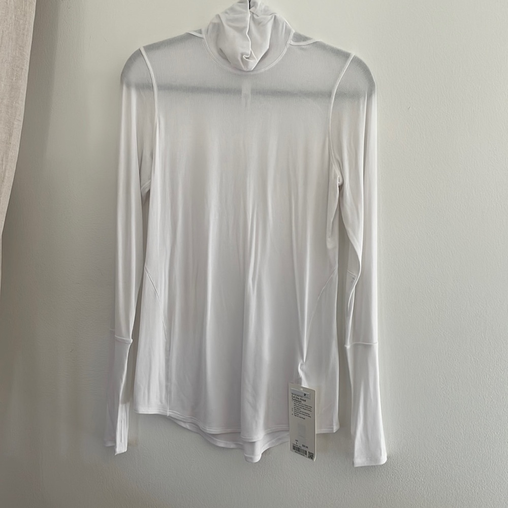 Lululemon full day ahead turtleneck